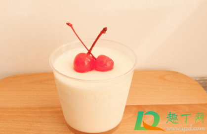 酸奶能高温加热吗(酸奶可以高温加热喝吗)