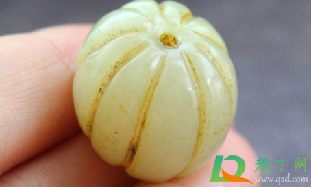 玉戴久了变黄了怎么办(玉戴了有点变黄怎么办)