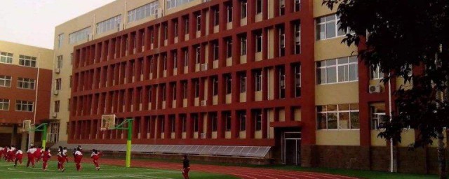 班干部的作用(优秀班干部的作用)