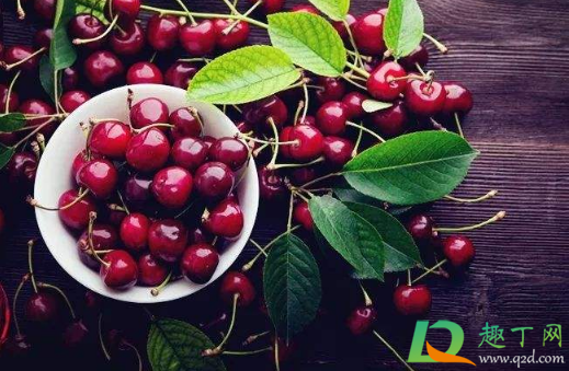 ​洗车厘子要摘头子吗