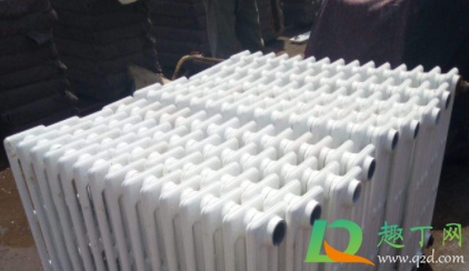 电热风取暖器每小时多少度电(暖风机一小时用多少度电?) 电热风取暖器每小时多少度电(暖风机一小时用多少度电?)