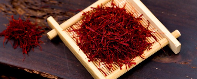 出血患者不适合使用藏红花(脑出血可以喝藏红花吗)