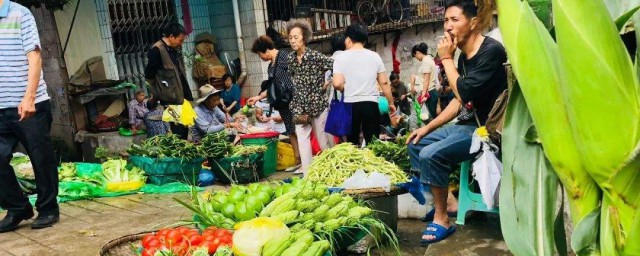 菜市场边上做什么买卖好呢(菜市场里面卖什么好卖)
