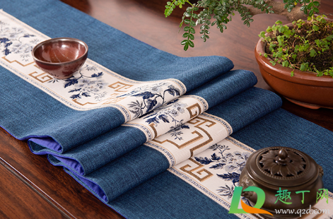 桌布用什么颜色好(桌布用什么颜色好看)