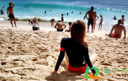 水母衣是干嘛用的(水母服是什么样子)