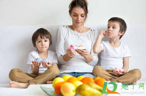 生育金拿了5w平均工资多少(工资5000生育金能拿多少) 生育金拿了5w平均工资多少(工资5000生育金能拿多少)