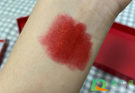 纪梵希新年限定鎏金口红888什么颜色(纪梵希888色号)