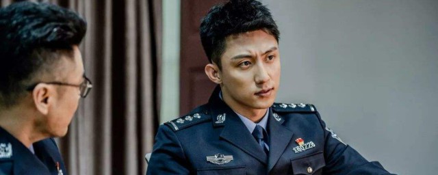 李飞由谁饰演(李飞男演员)