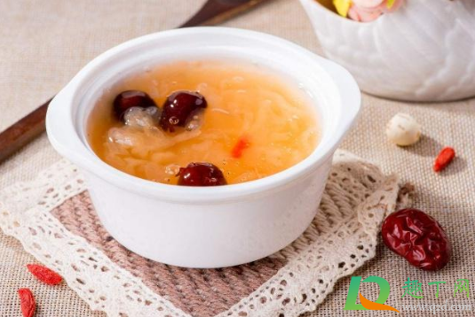 煮银耳要盖盖还是开盖(煮银耳要盖锅盖吗) 煮银耳要盖盖还是开盖(煮银耳要盖锅盖吗)