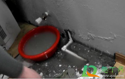 暖气管漏水用什么胶带补漏(暖气管渗漏用什么胶水) 暖气管漏水用什么胶带补漏(暖气管渗漏用什么胶水)