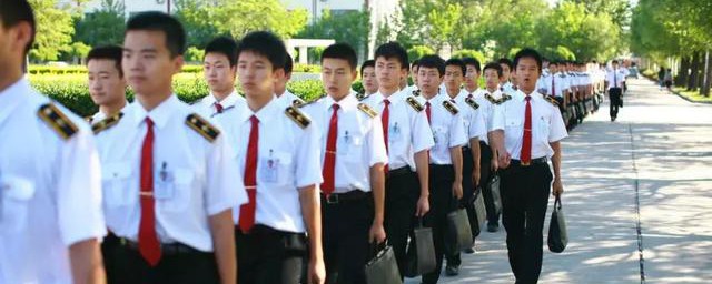 培养民航高级工程技术和管理人才为主的高等学府(中国民用航空飞行学院高层次人才引进)