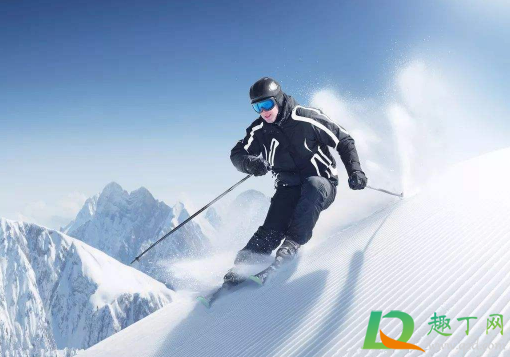 滑雪上午好还是下午好(为什么下午是最好的滑雪时间)