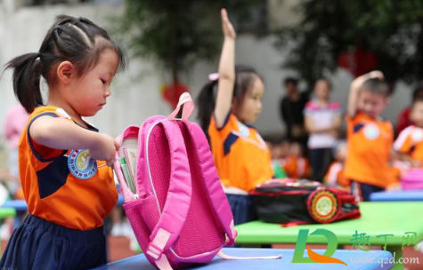 幼小衔接班几岁上比较好(什么时候开始上幼小衔接班比较好?)