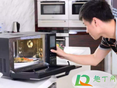 塑料袋微波炉加热有毒吗(微波炉加热用塑料袋对人体有害处吗)