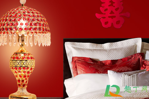 结婚台灯是男方买还是女方买(结婚灯是女方家买吗)