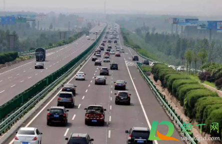 元旦9座车是不是按一类收费2021(2021年8座9座车最新收费标准) 元旦9座车是不是按一类收费2021(2021年8座9座车最新收费标准)