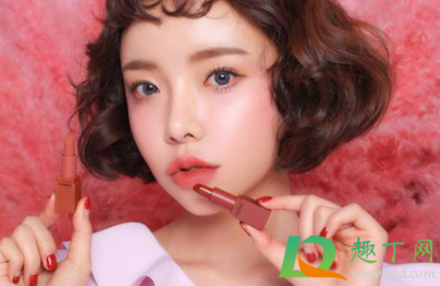 唇炎口红过敏怎么办(口红过敏性唇炎) 唇炎口红过敏怎么办(口红过敏性唇炎)