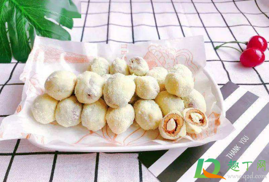 奶枣里面可以放核桃吗(红枣里面放核桃)