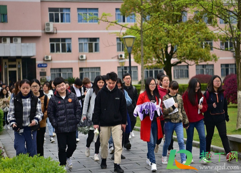 2021年大学生放寒假可不可以回家(2021年五一放假大学生可以回家吗) 2021年大学生放寒假可不可以回家(2021年五一放假大学生可以回家吗)