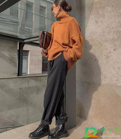 奶奶裤可以配马丁靴吗(女士老爹裤配马丁靴可以吗) 奶奶裤可以配马丁靴吗(女士老爹裤配马丁靴可以吗)