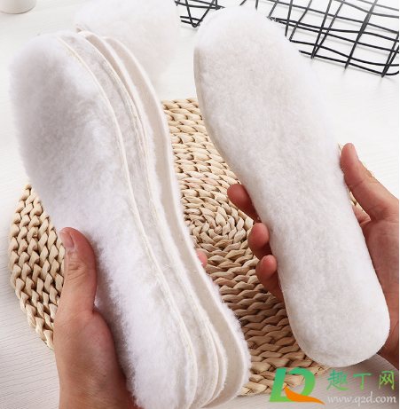 穿鞋垫鞋垫好还是不垫鞋垫好(鞋子垫鞋垫好不好)