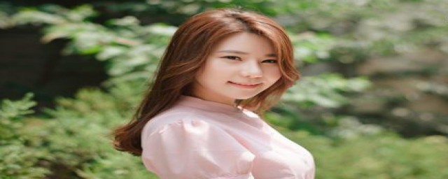 怎样使前额的头发生长出来(怎么能让额头前面的头发长出来)