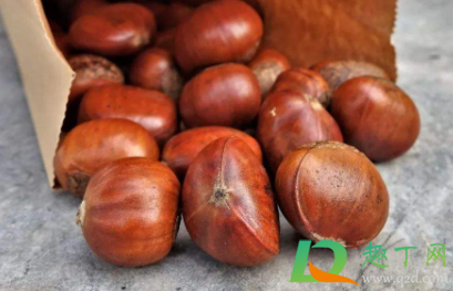 炒栗子放石蜡会怎么样(炒板栗用什么油)