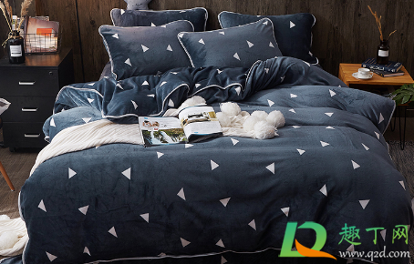 冬天被套多久洗一次比较好(冬季被套多久洗一次)