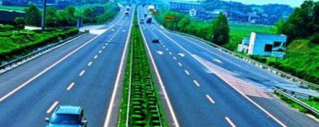 摩托车能上高速吗(湖南摩托车能上高速吗)