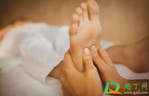 冬天穿鞋脚底冷怎么办(冬天穿棉鞋脚冷怎么办) 冬天穿鞋脚底冷怎么办(冬天穿棉鞋脚冷怎么办)