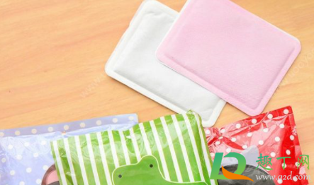 暖宝宝的粉末弄到床上有毒吗(暖宝宝的粉末弄到床上清理不干净)