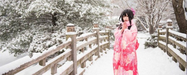 简单自然的雪景拍照技巧(雪景人像摄影技巧)