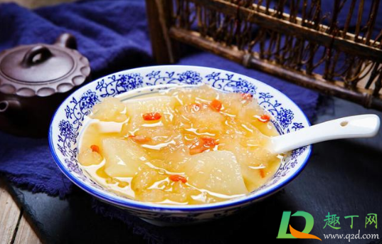 银耳是先煮熟后打碎还是先打碎后煮熟好(银耳怎样才算煮熟了)