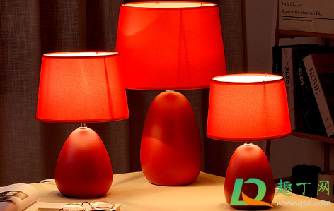 结婚买台灯有什么说法(结婚买灯是什么说法)