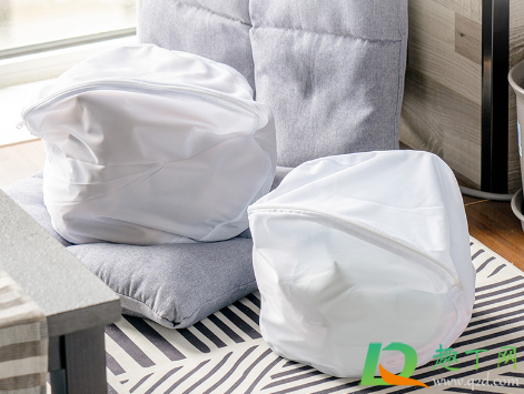 文胸放洗衣袋能洗干净吗(文胸洗衣袋有用吗)