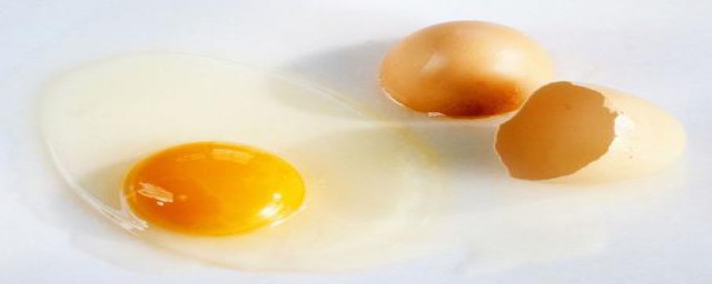 鸡蛋应该熟透再吃(刚刚熟的鸡蛋能吃吗)