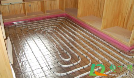 暖气一个屋热一个不热怎么办(暖气一个屋不热别的屋都热咋回事)