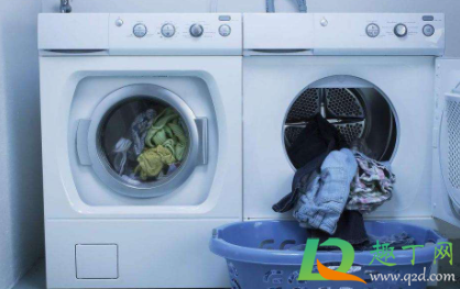 洗衣机抖动跑位怎么解决(新买的洗衣机抖动跑位)