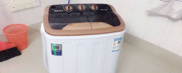 怎么修理老式洗衣机不转动(老式洗衣机不转动了是什么原因)