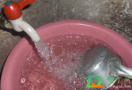 漂白粉有毒吗(水里加漂白粉有毒吗) 漂白粉有毒吗(水里加漂白粉有毒吗)