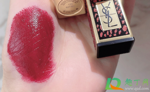 ysl2020圣诞豹纹方管口红135好看吗(ysl方管119好看吗)