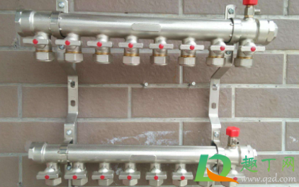 联强地暖分水阀数字怎么设置(地暖混水系统怎么调节混水阀)