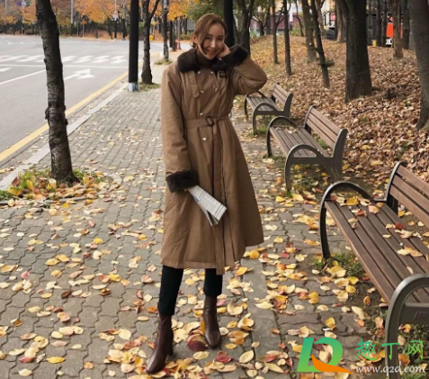 矮个子穿奶奶裤好看吗(奶奶裤适合高个子穿吗)