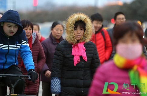 天气降温关心简短句子2021最新(天气降温的短句) 天气降温关心简短句子2021最新(天气降温的短句)