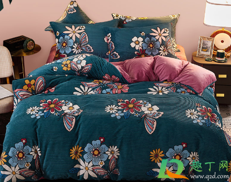 冬天被套是珊瑚绒好还是法兰绒好(被子是珊瑚绒好还是法兰绒好)