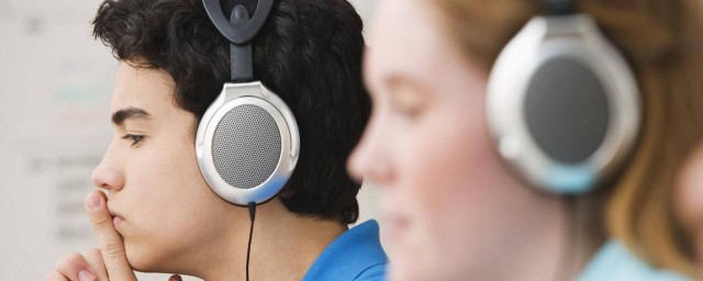 专四听力评分标准细则(专四考试听力评分标准)