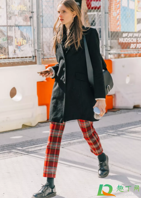 矮个子穿奶奶裤好看吗(奶奶裤适合高个子穿吗) 矮个子穿奶奶裤好看吗(奶奶裤适合高个子穿吗)