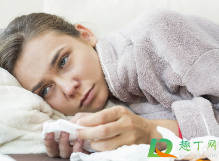 发烧物理降温的方法有哪些(发烧物理降温的正确方法有哪些)