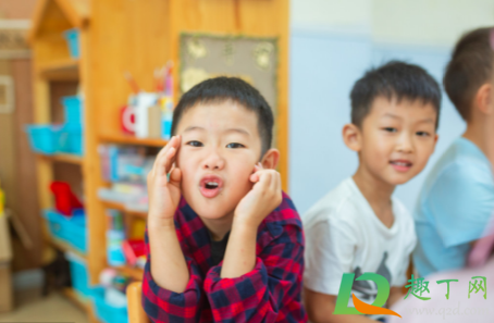 幼小衔接班几岁上比较好(什么时候开始上幼小衔接班比较好?)