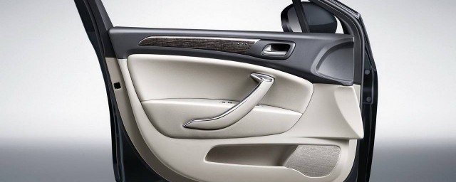 通用的胶块可以相互借用